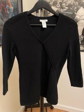 Daniel Bishop Black cashmere wrap top. 
Size S 
100% cashmere